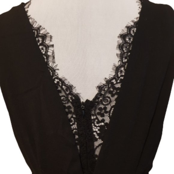 Black Jumpsuit with Eyelash Lace Detail (S) - Picture 3 of 5